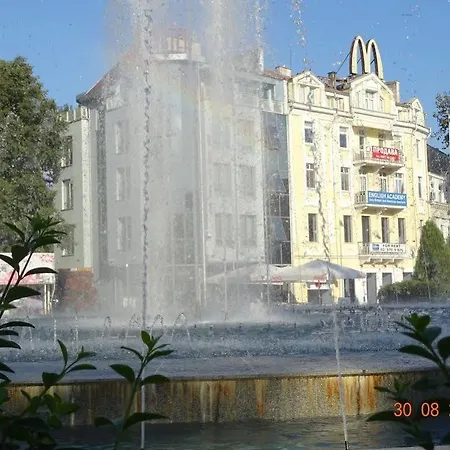 Hotel City Mark 2*